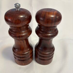 Vintage Catalina Wooden Mill Stainless Steel Grinder Pepper & Salt Shaker 6”